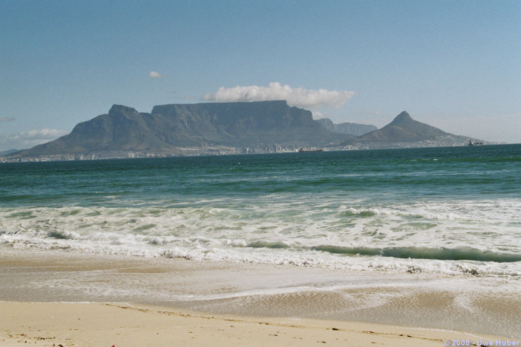 TableMountain_from_Bloubergstrand